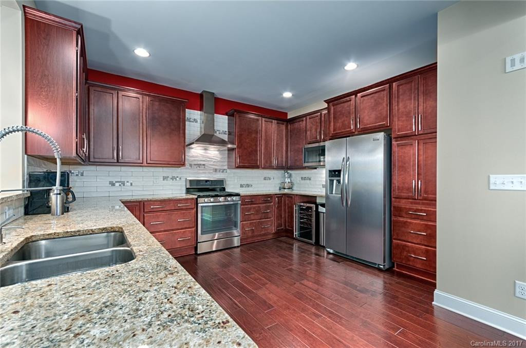 83 Greenwells Glory Drive - Photo 13