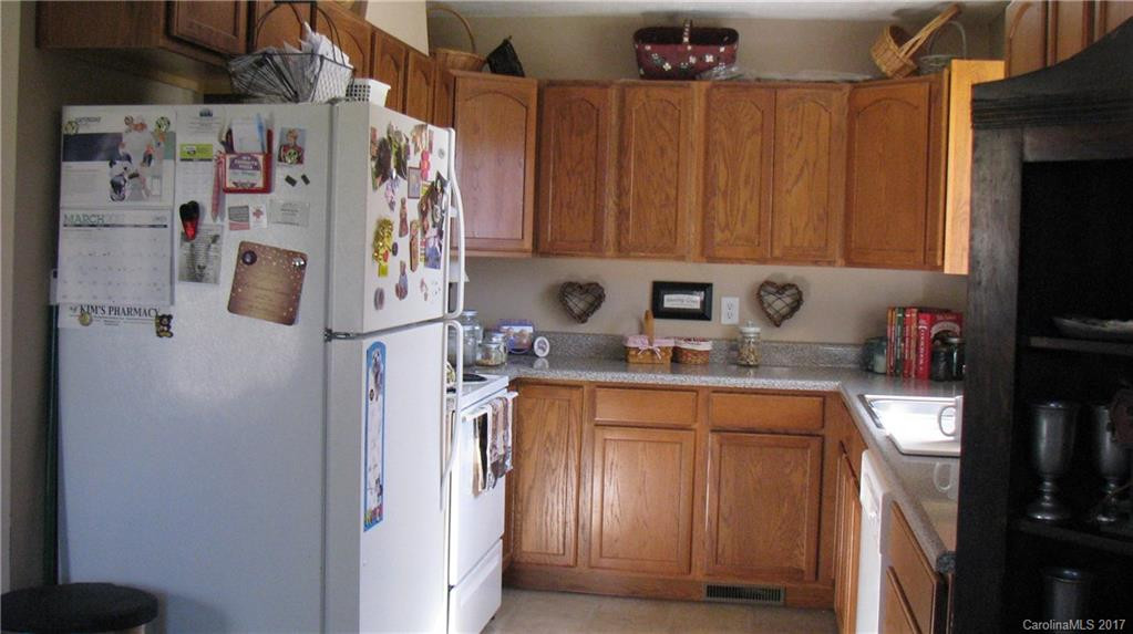 48 Wesley Way #107 - Photo 3