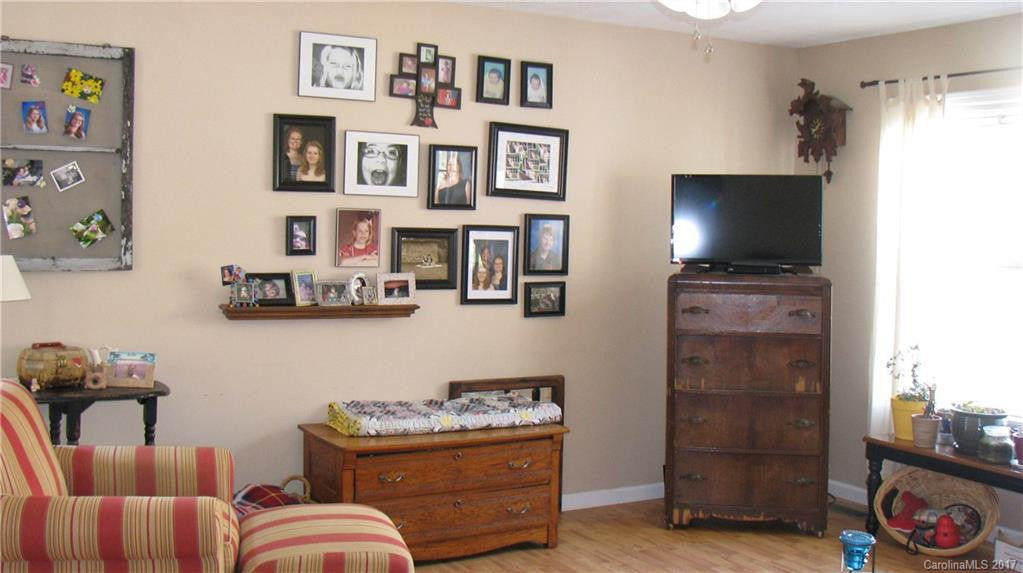 48 Wesley Way #107 - Photo 9