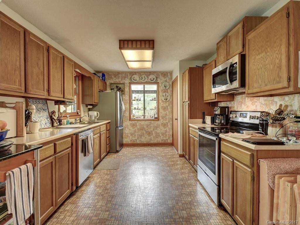 573 Countryside Drive - Photo 12