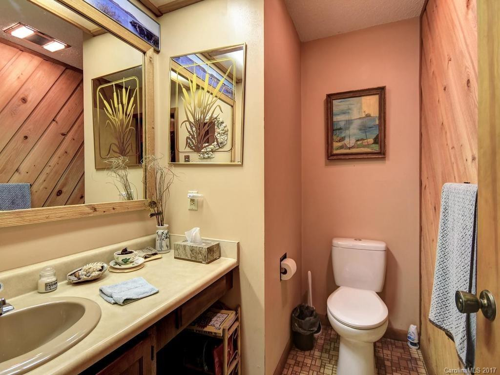 573 Countryside Drive - Photo 16