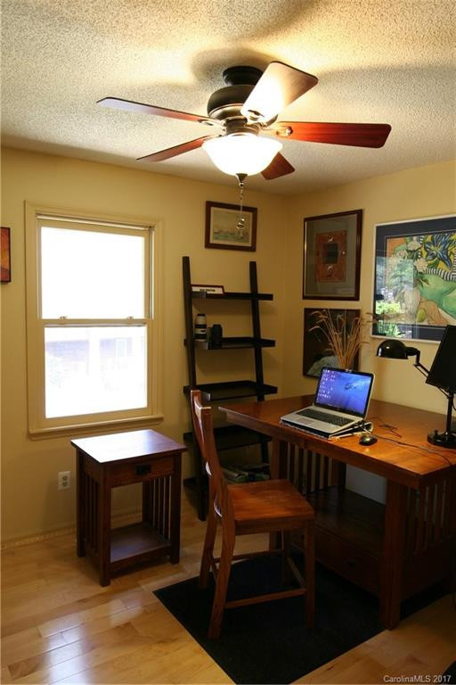 36 Brentwood Drive #2 - Photo 12