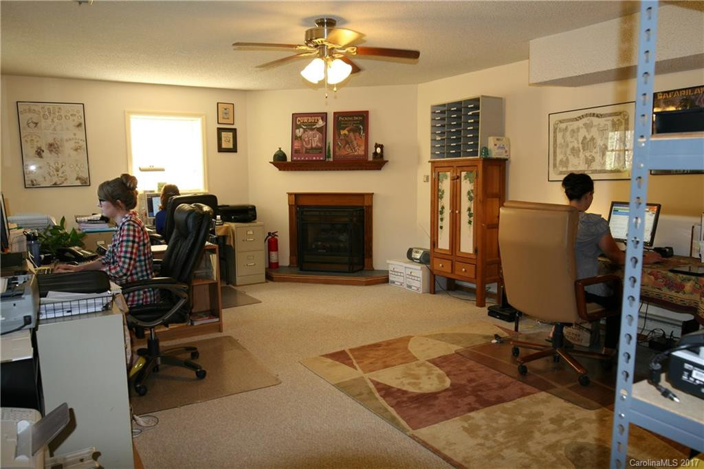 36 Brentwood Drive #2 - Photo 14
