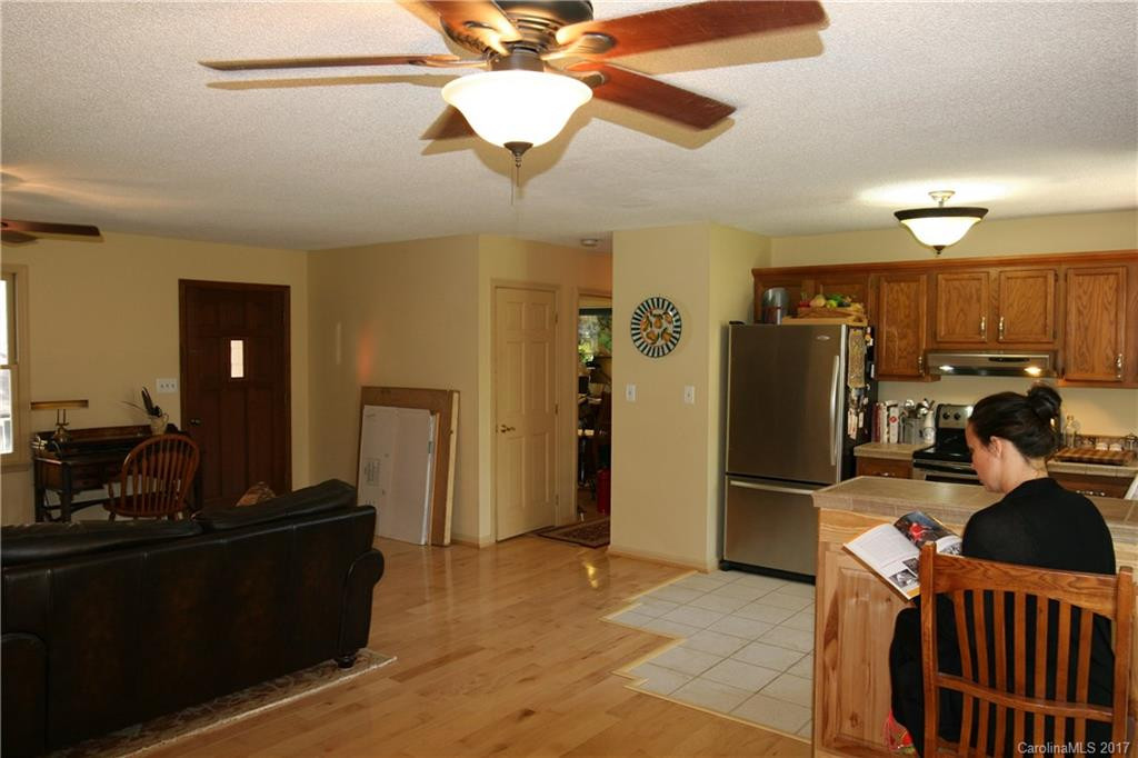 36 Brentwood Drive #2 - Photo 9