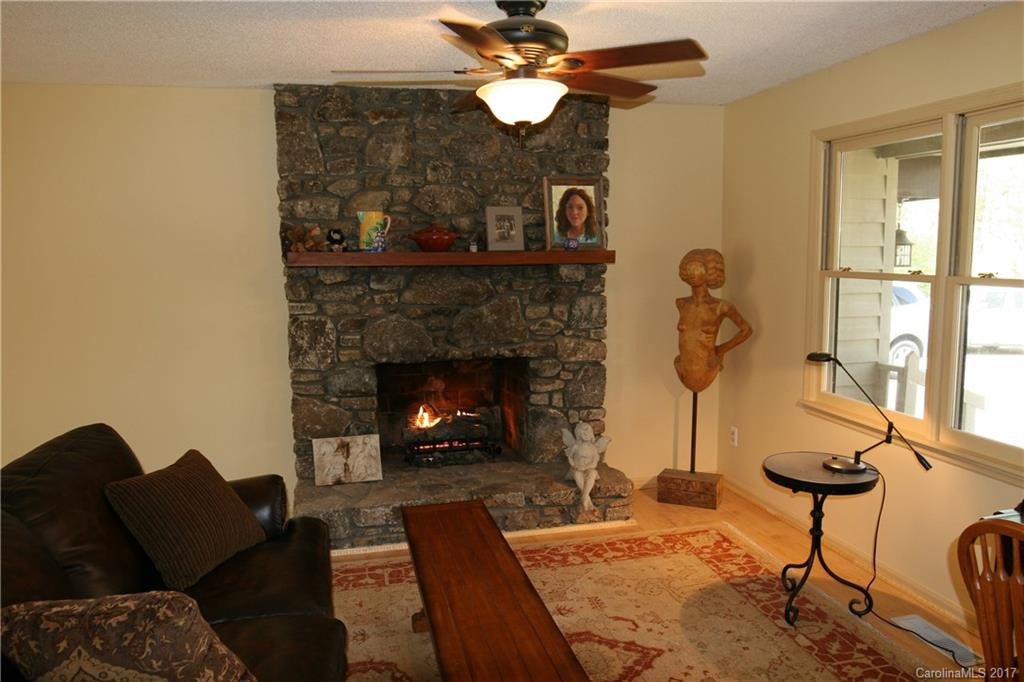36 Brentwood Drive #2 - Photo 10