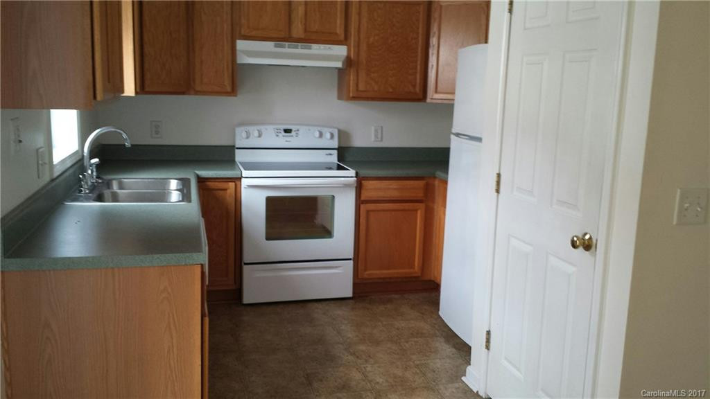 104 Loch Haven Road #32 - Photo 2