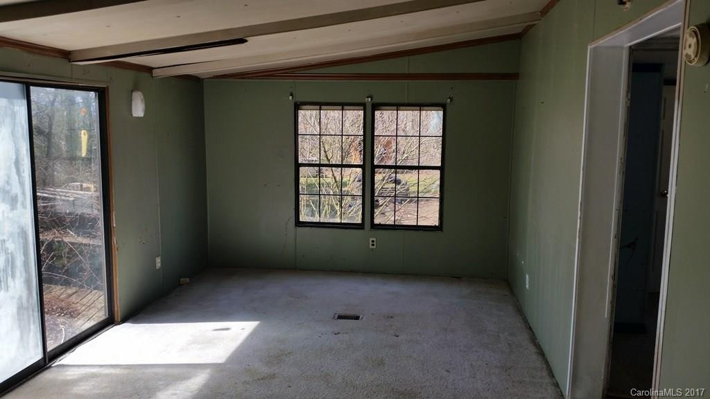 73 Ebony Drive - Photo 8