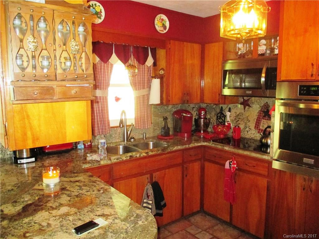 807 Silvers Cove Road - Photo 7