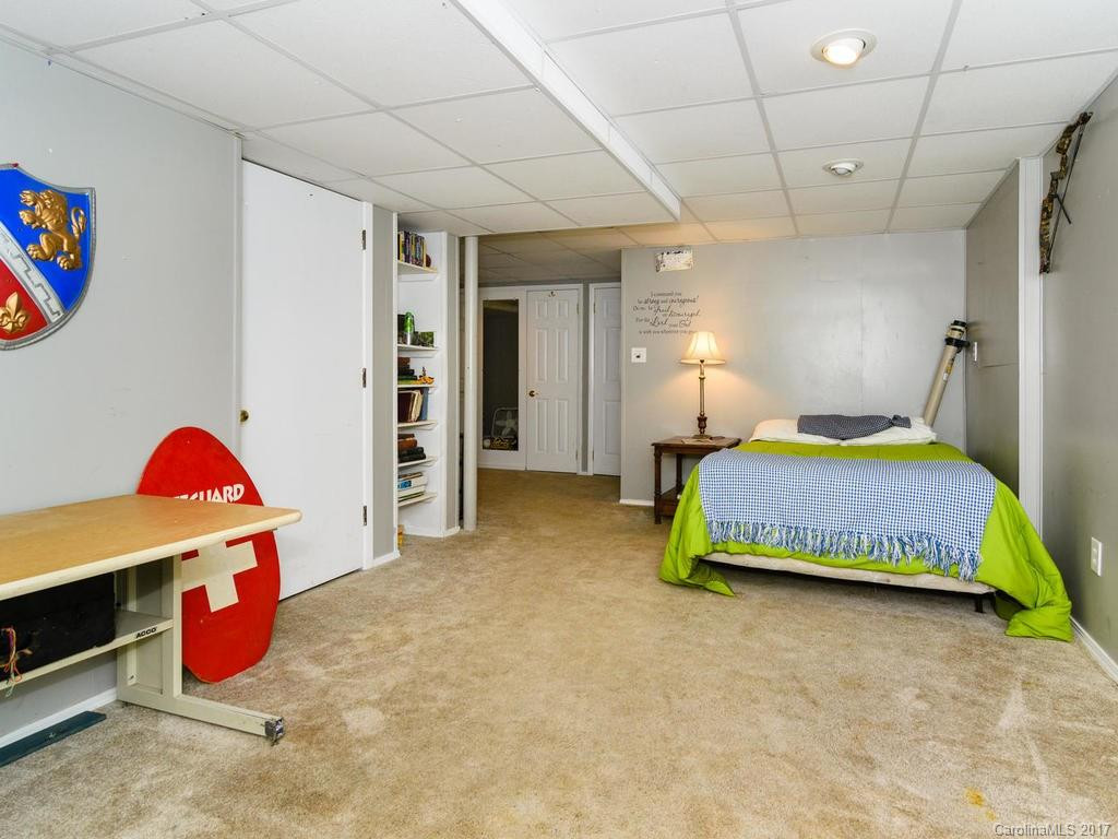 345 Windsor Road - Photo 17