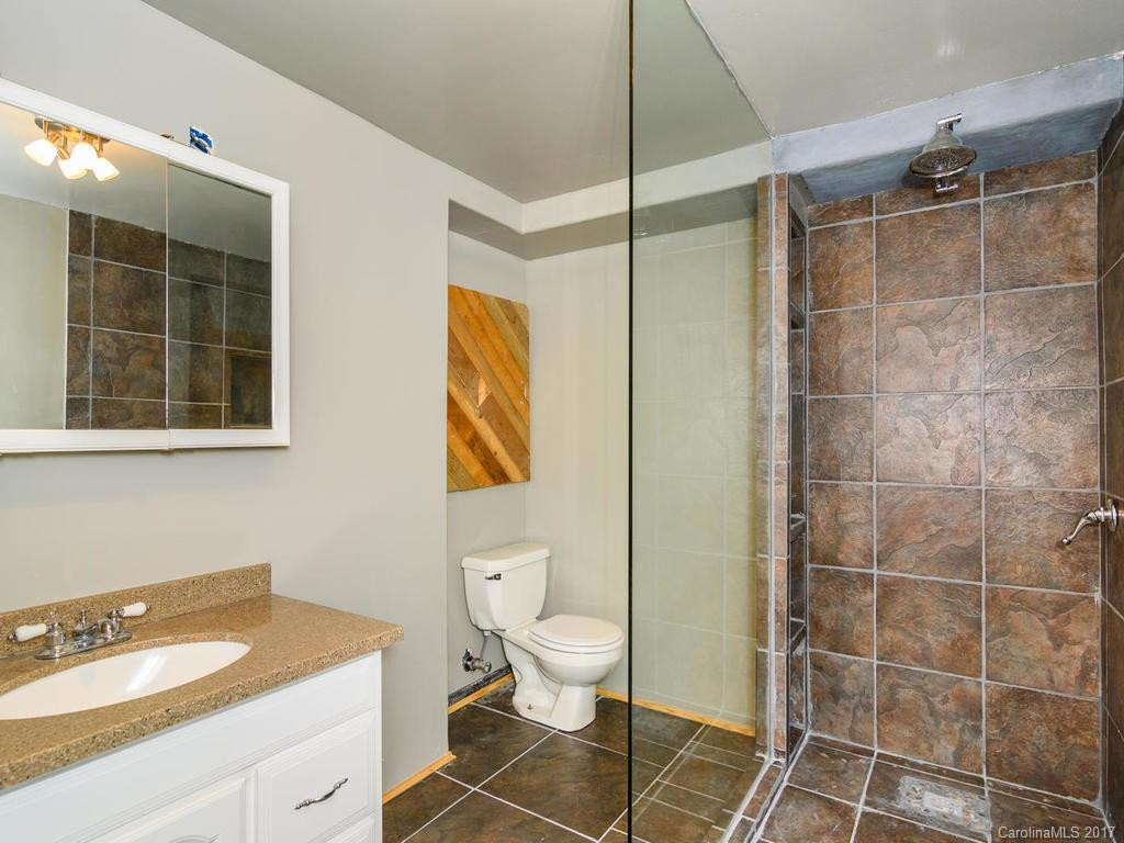 345 Windsor Road - Photo 18