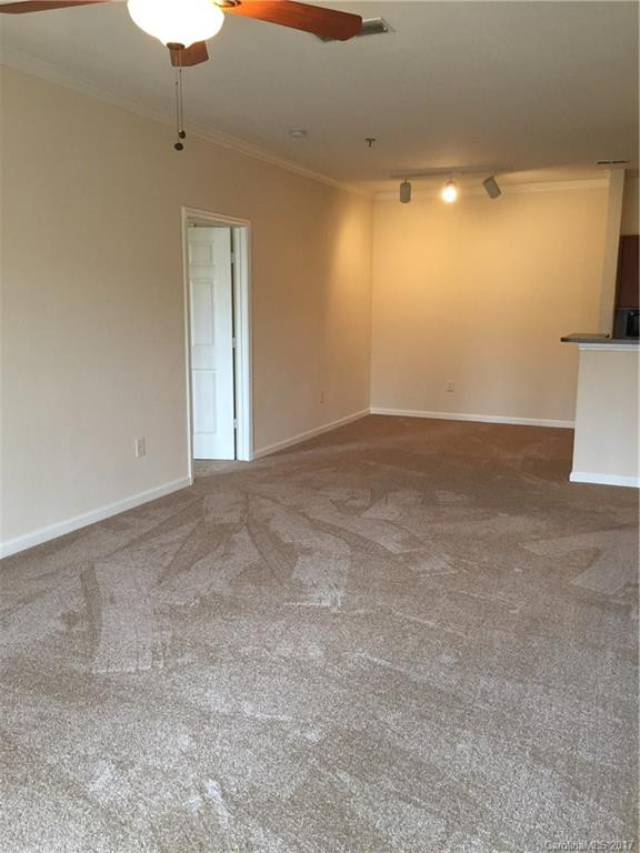 400 Vista Lake Drive #207 - Photo 4