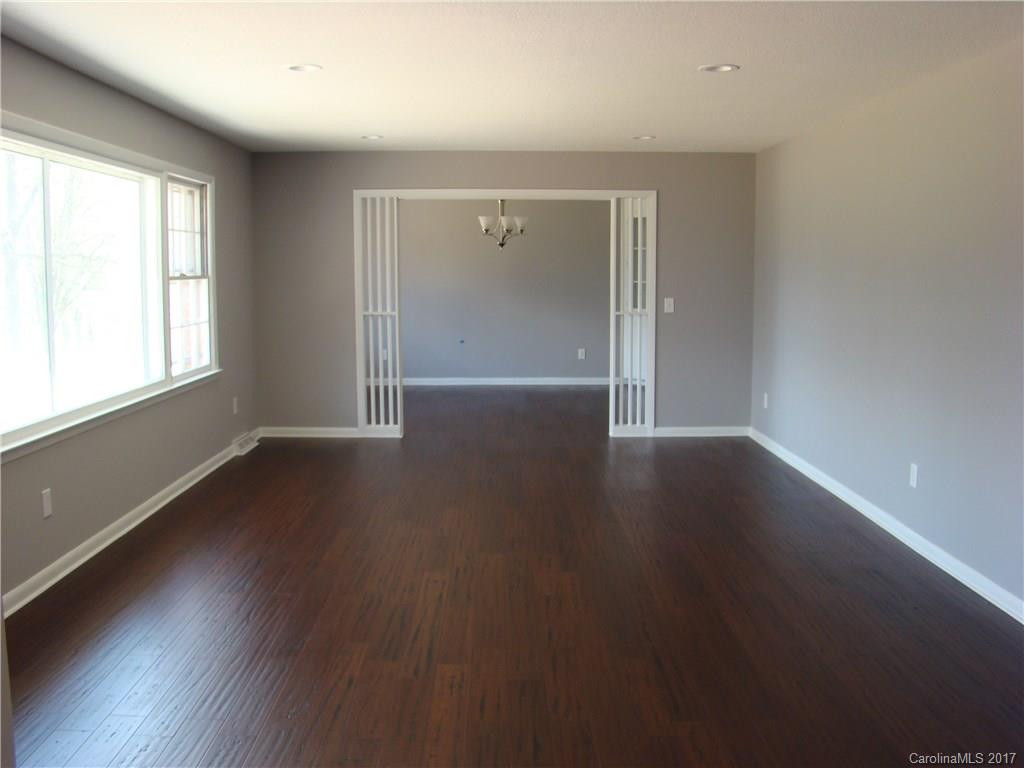 6400 Highway 221 None - Photo 2