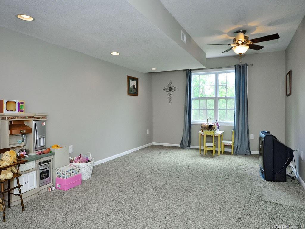 26 Winding Road - Photo 11