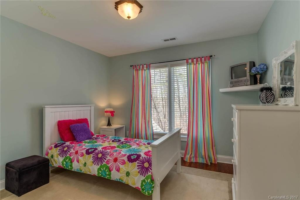 205 Washburn Lane - Photo 20