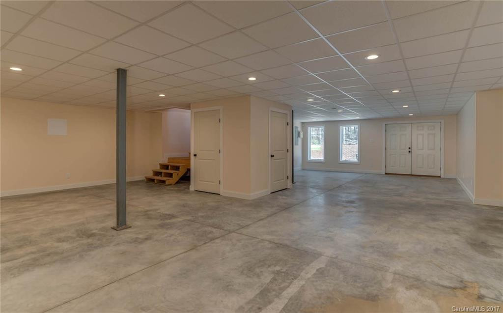 205 Washburn Lane - Photo 23