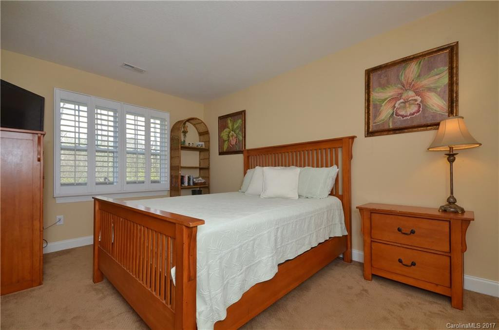 64 Foxden Drive #101 - Photo 11