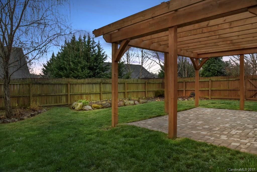 43 Summer Meadow Road #32 - Photo 2