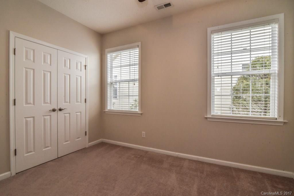 43 Summer Meadow Road #32 - Photo 17