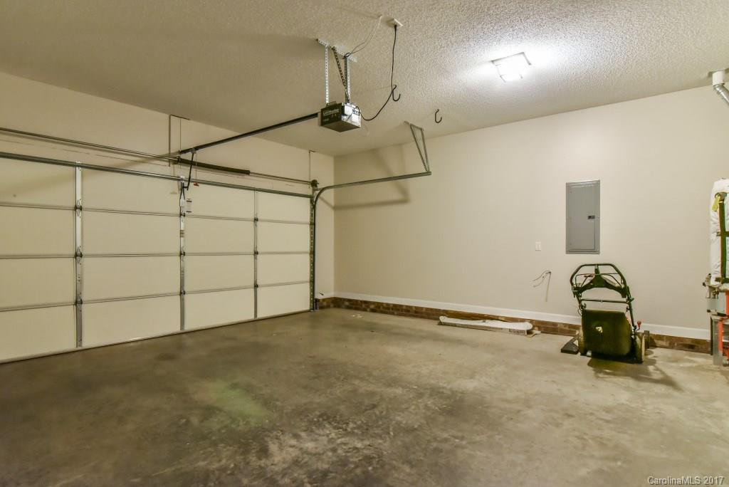 43 Summer Meadow Road #32 - Photo 20