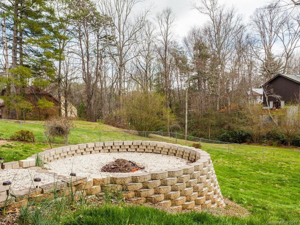42 Avery Creek Road - Photo 18