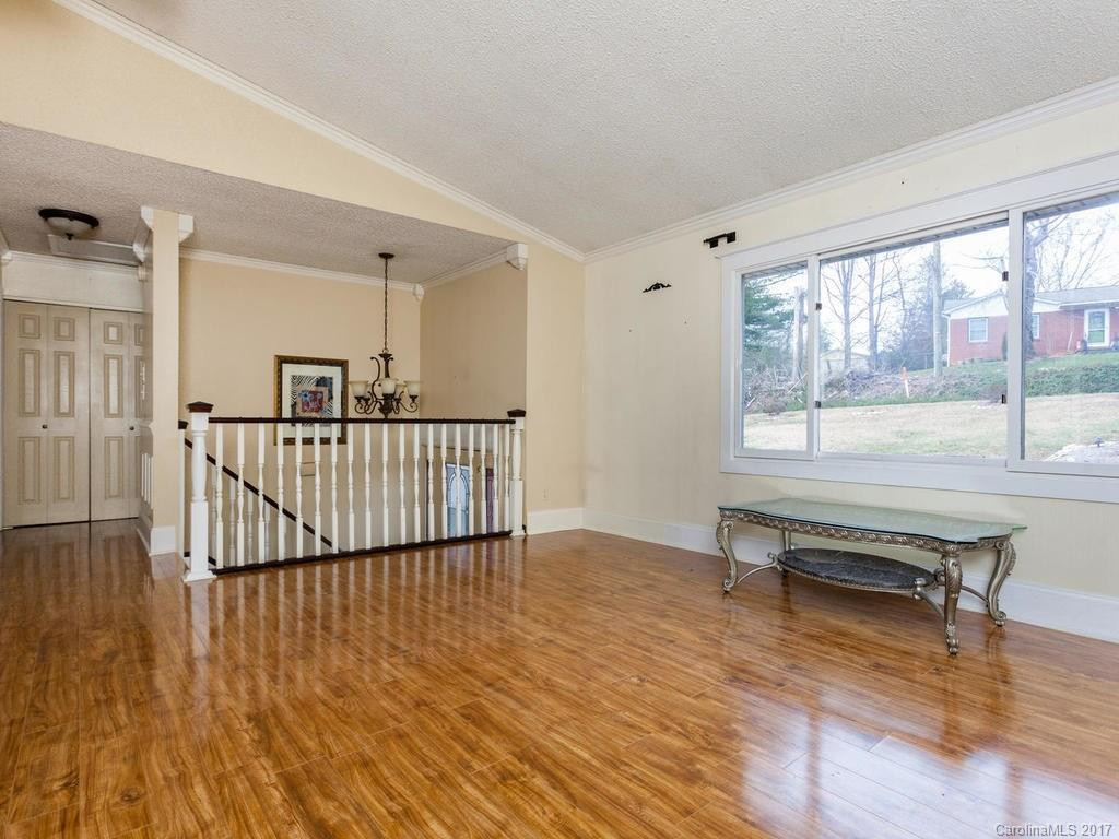 42 Avery Creek Road - Photo 5