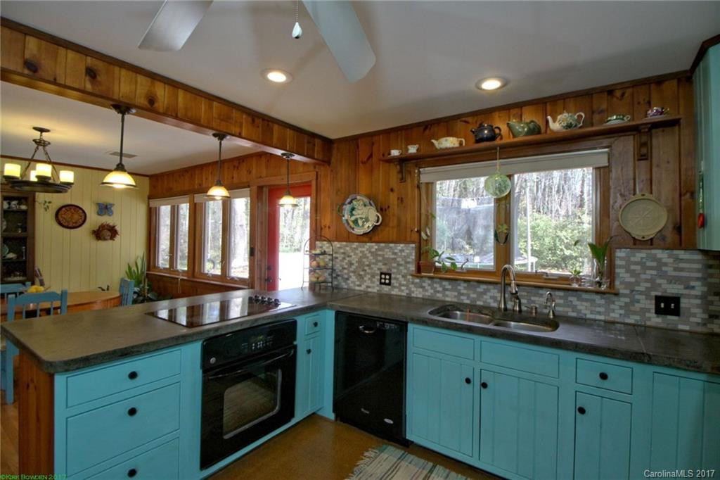 2051 Warrior Drive - Photo 7