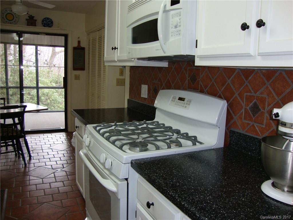 922 Rainbow Lane - Photo 7