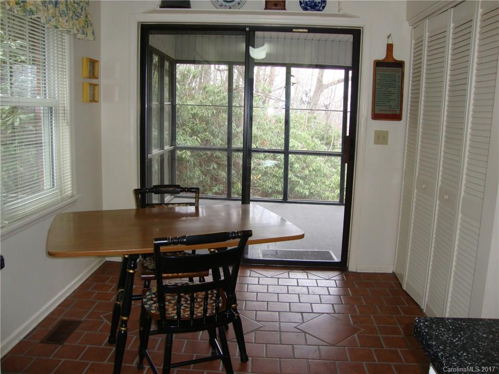 922 Rainbow Lane - Photo 8