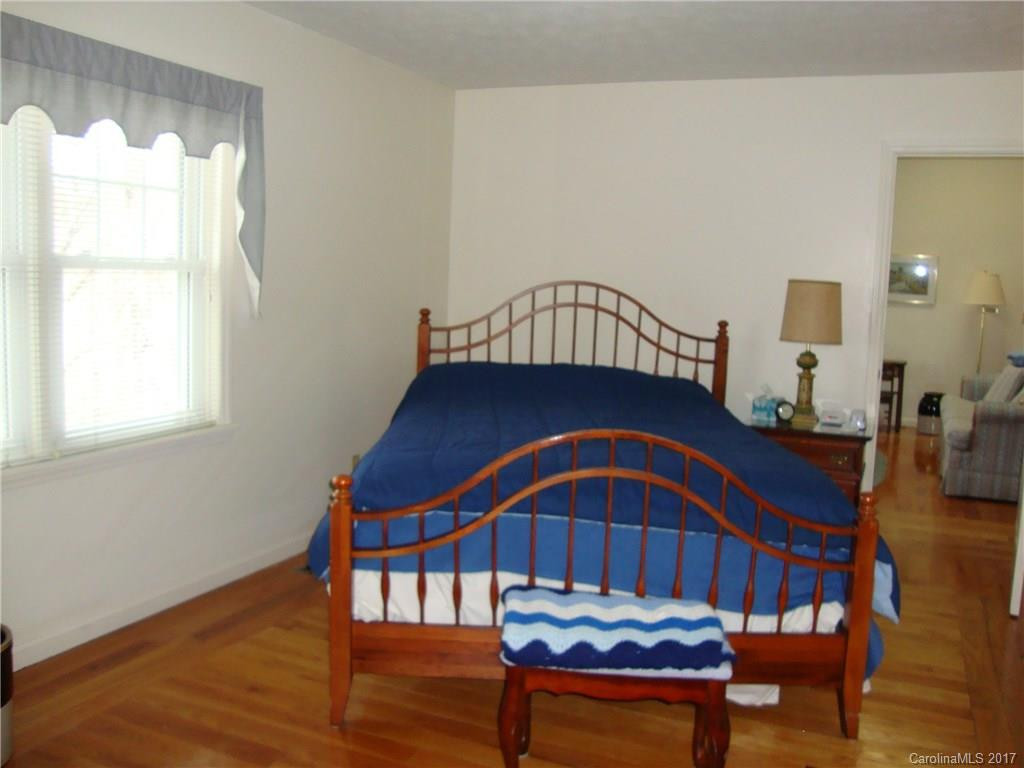 922 Rainbow Lane - Photo 9