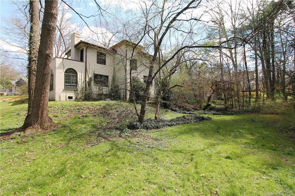 1649 Kensington Road - Photo 17