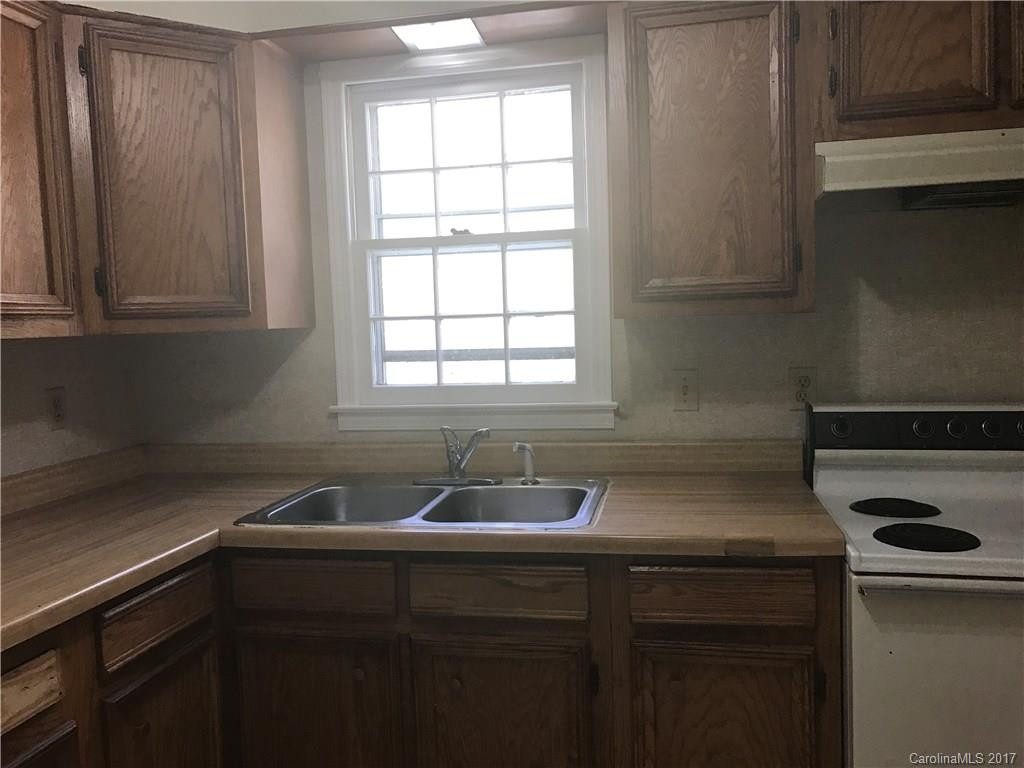 15 Whitson Road - Photo 12