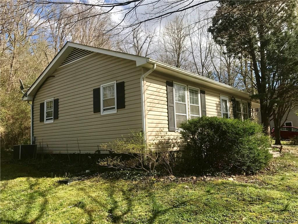 15 Whitson Road - Photo 4