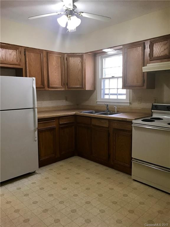 15 Whitson Road - Photo 10