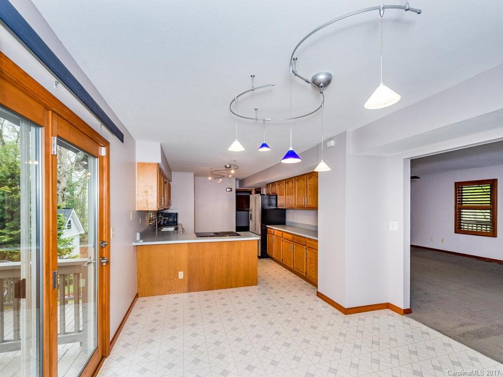 10 Sabrina Drive - Photo 8