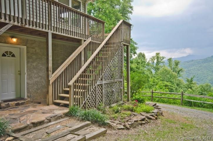 311 Jacks Knob Road - Photo 2