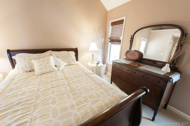 311 Jacks Knob Road - Photo 9