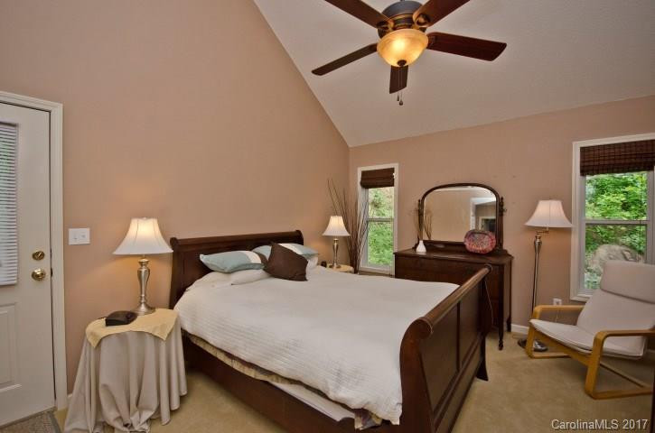 311 Jacks Knob Road - Photo 10