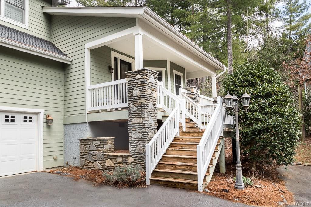 28 Olde Eastwood Village Boulevard - Photo 2