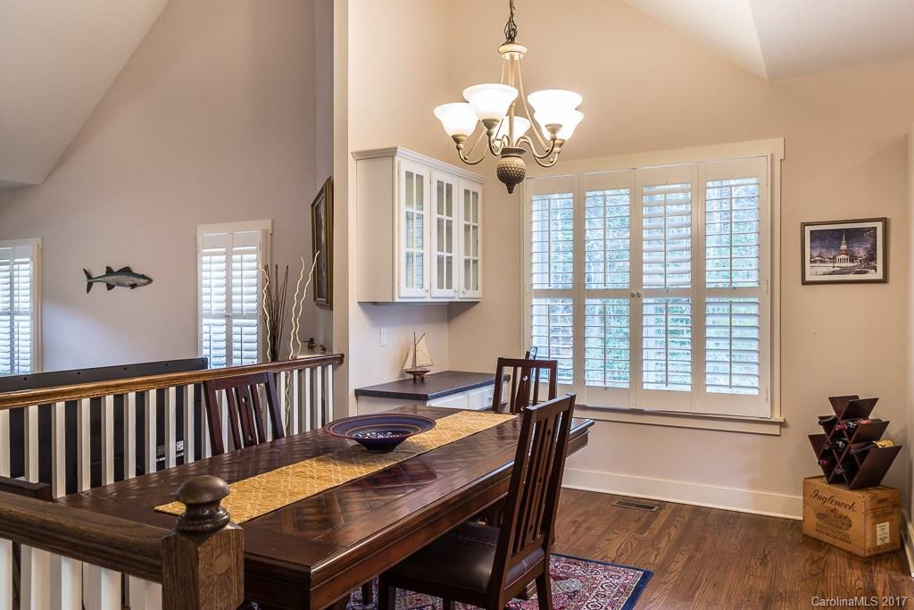 28 Olde Eastwood Village Boulevard - Photo 3