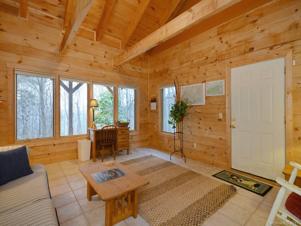 1031 Hyacinth Drive - Photo 13