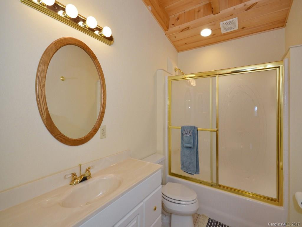 1031 Hyacinth Drive - Photo 22