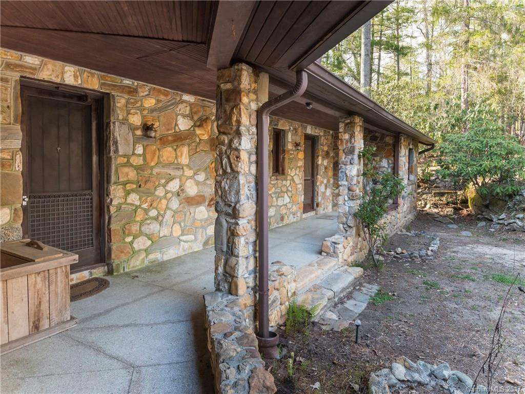299 Sunset Drive - Photo 18