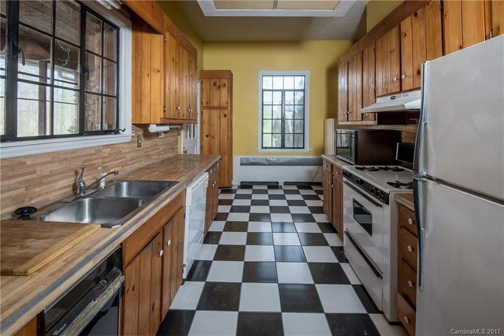 299 Sunset Drive - Photo 9