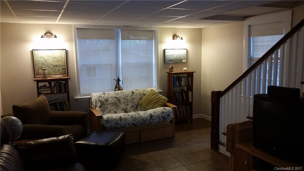 27 Yost Street - Photo 19