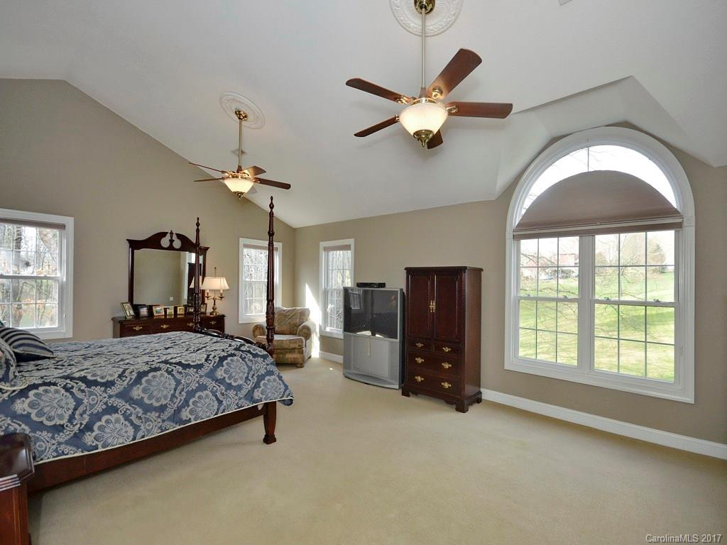 18 Oakview Road - Photo 13
