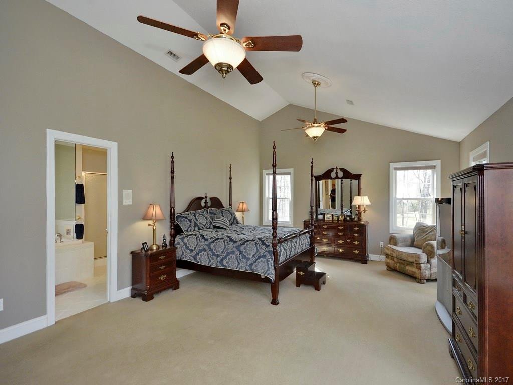 18 Oakview Road - Photo 14
