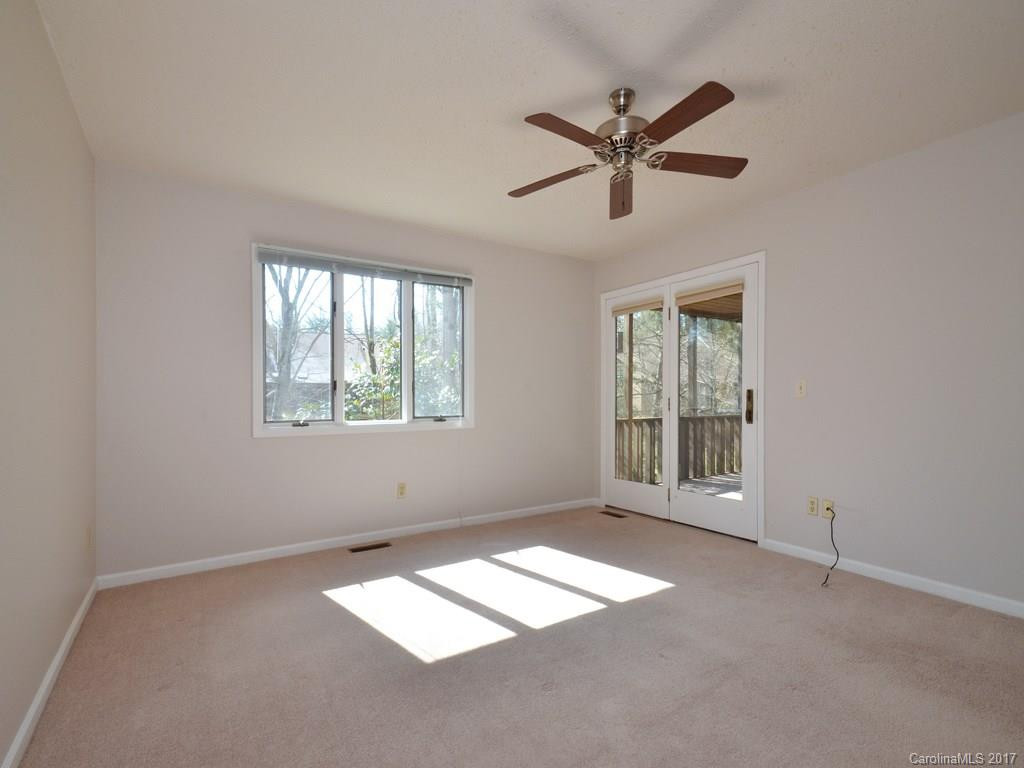 306 Live Oak Lane #306 - Photo 10