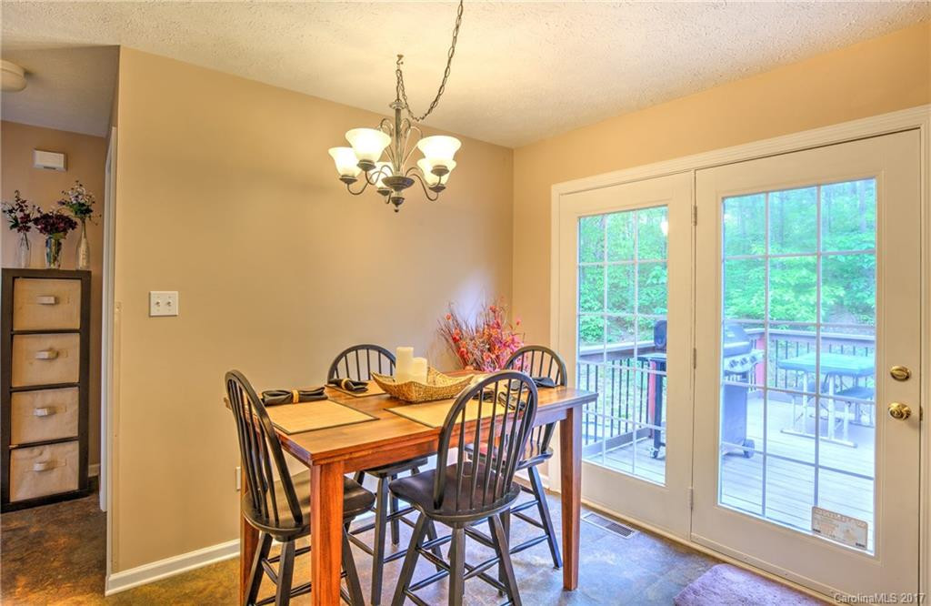 28 Lamplighter Lane - Photo 6