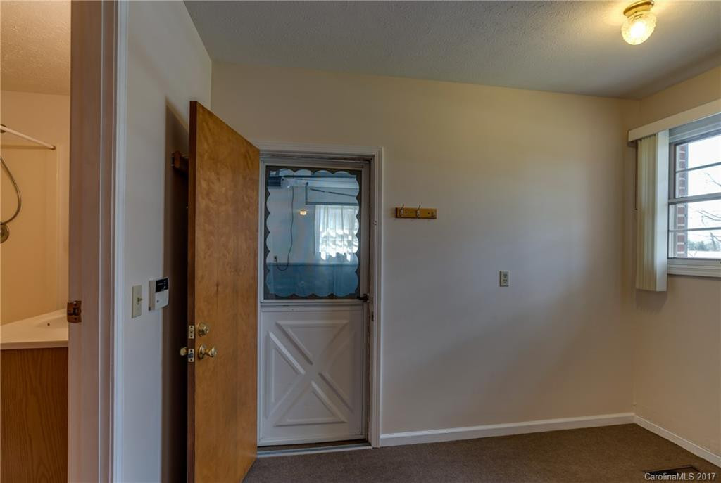 119 Loop Road - Photo 15