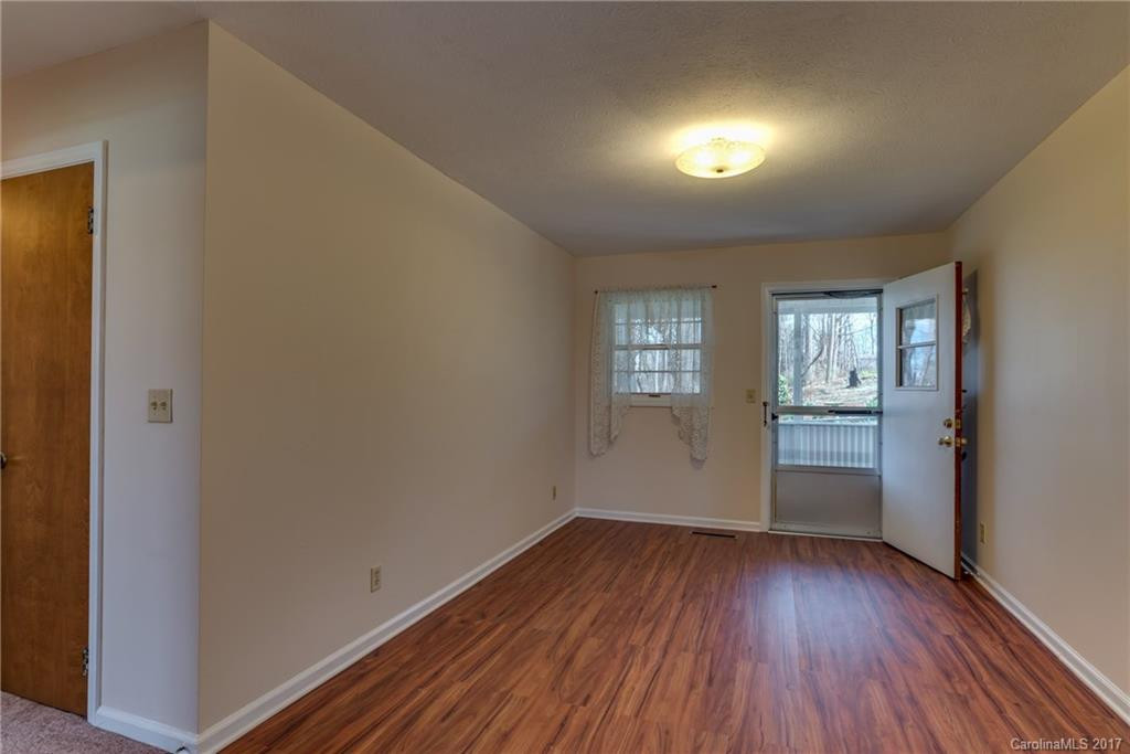 119 Loop Road - Photo 4
